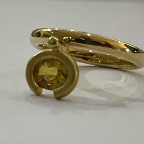 GOLD RING